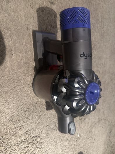 Dyson SV05 cordless hoover