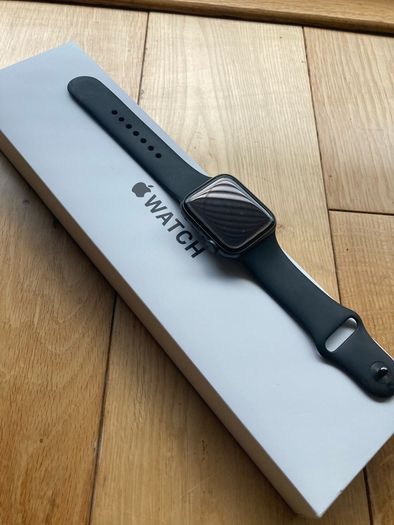 Apple Watch SE 1st Grneration