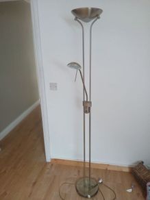 Floor lamp