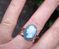 9ct Gold Antique Cameo Ring