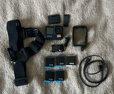 GoPro hero 10 action camera bundle