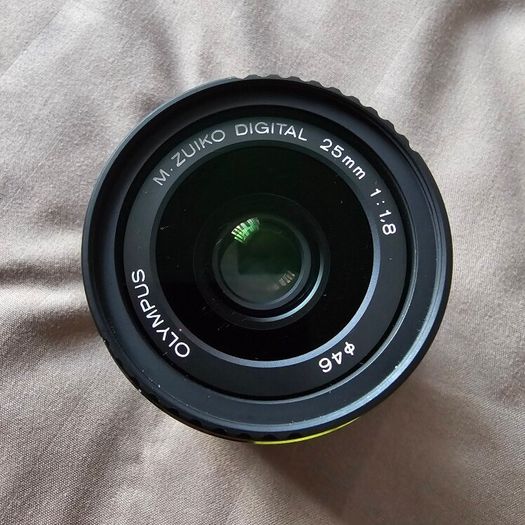 Olympus 25mm F/1.8 Lens
