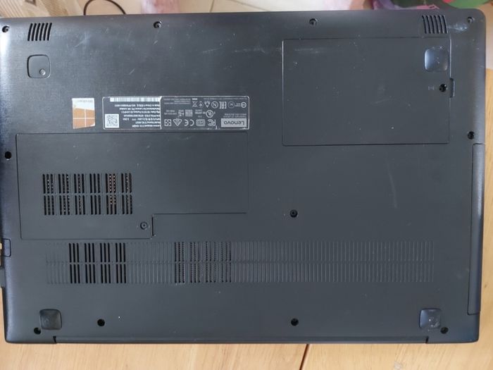 Lenovo Ideapad 310-15ABR, Model 80ST, AMD A10-9600P R5, `10 Compute Cores, 4C + 6G, 2.4GHz, Windows 10, Microsoft Edge, Chrome, and VLC