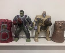 Marvel Avengers Hulk & Thanos