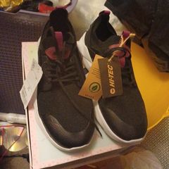 brand new runners