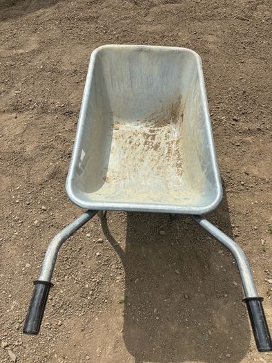 Galvanised Heavy Duty Wheelbarrow 90L