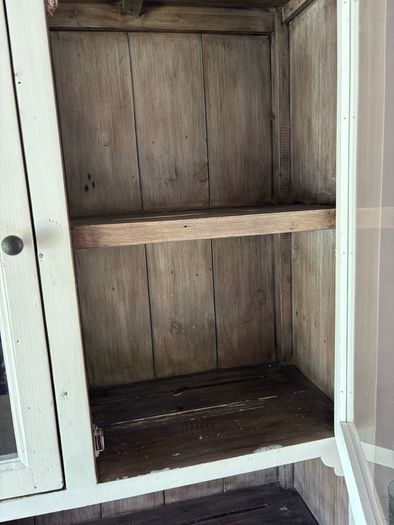 Kitchen display cabinet