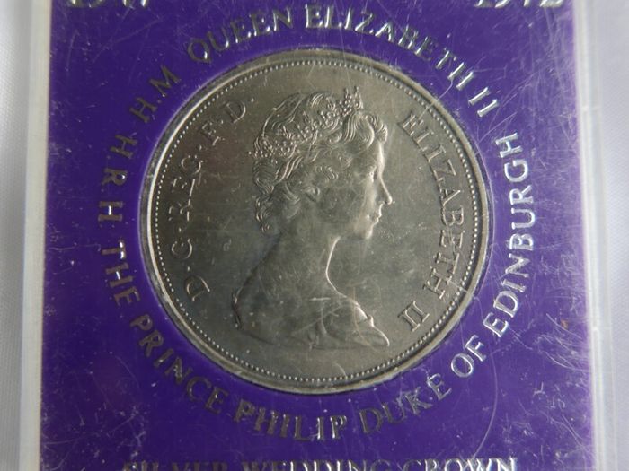 Silver Wedding Crown 1972 Elizabeth II and Prince Philip + Case