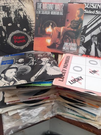 Large vinyl 7" lot irish irish scene