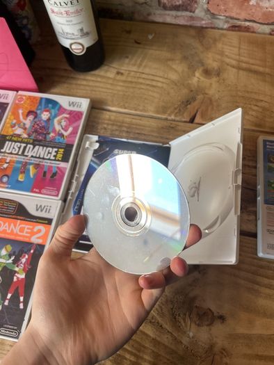 super mario galaxy 1 and 2
