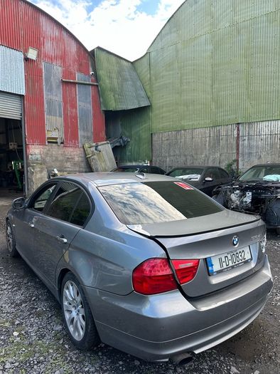 BMW 316d e90 breaking