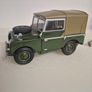 Britains deetail land rover & ww2 soldiers Image 7