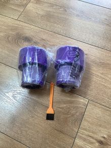 Dyson V 10.  Filter