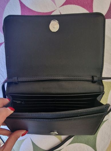 DKNY crossbody wallet bag