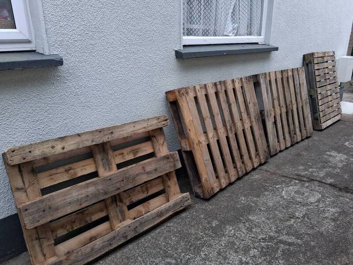 4x pallets