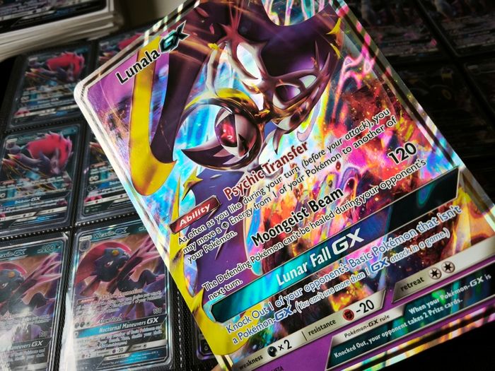 Lunala GX ! Jumbo Oversized Promo ! from Sun & Moon Era ! 2016 ! Pokemon Card !