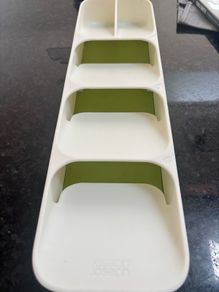 Joseph Joseph Cutlery Stacker