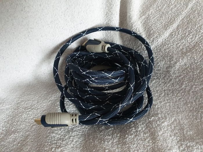 4 HDMI Leads Cables Various Sizes and Prices Great Condition Check Details for Options