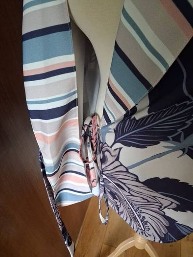 Beautiful New Coconuda Kimono Italy Size 42 M-L