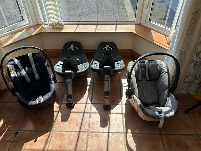 Car seats & adapters