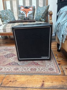 Celestion v 30 1x12 cab