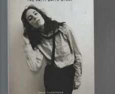 The Patti Smith Story. Dancing Barefoot. Dave Thompson.