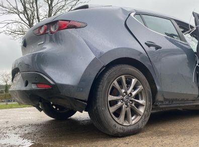 2021 Mazda 3 Breaking