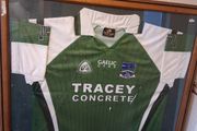 Fermanagh Jersey. Official Gaelic Gear County Jersey From Year 2007.. Hand Signed By The Fermanagh Squad.. Collect In Dublin Or Receive Via Post.