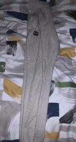 Underarmour grey bottoms