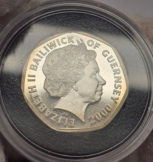 Bailiwick of Guernsey Silver Proof Piedfort 2000 50p 60th Anniversary of Battle of Britain