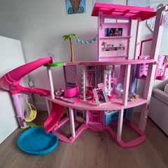 Barbie Dreamhouse