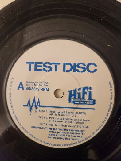 Test Disc. FOR TESTING AUDIO equipment lincluding speaker phase and level calibration. In good condition.