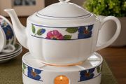 Winterling Teapot &amp; Warmer