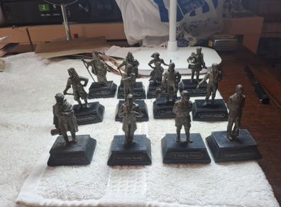 Rosheen Pewter Figurine Display.