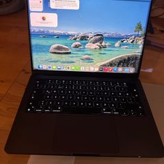 MacBook Pro 14 M3 Pro / 18GB / 500GB