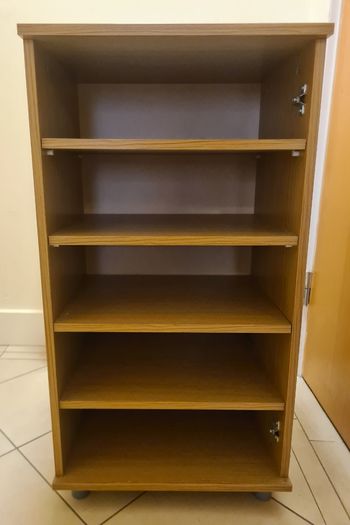 Shelf Unit
