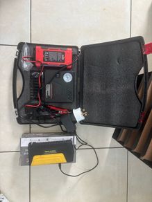 automobile emergency mobile power supply three bright emergency lights