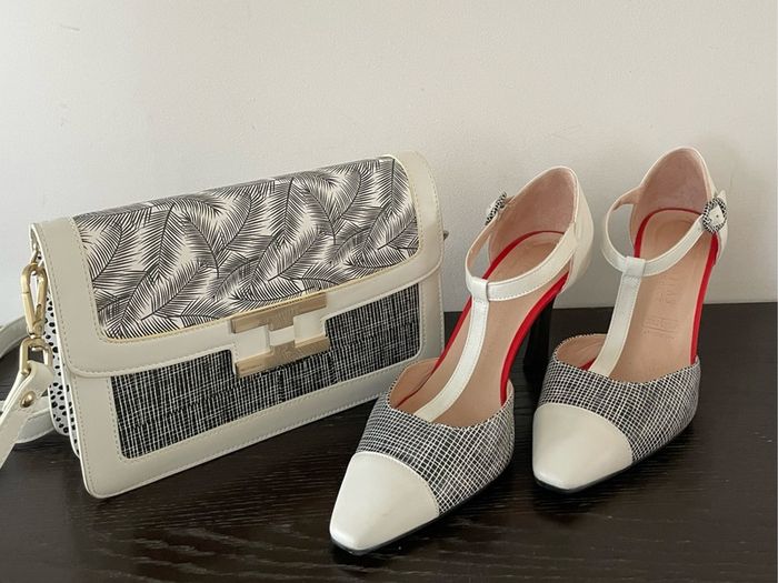 Hispanitas heels and handbag