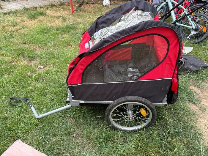 bike trailer