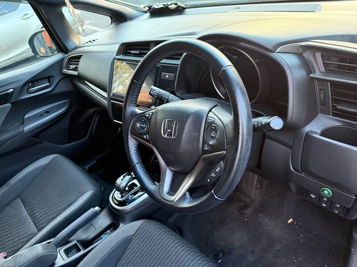 Honda fit 2018 low mileage high spec /Auto/ hybrid