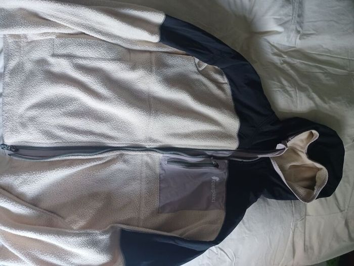 Cotopaxi fleece