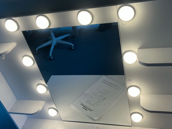 dressing table