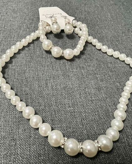 Costume jewellery