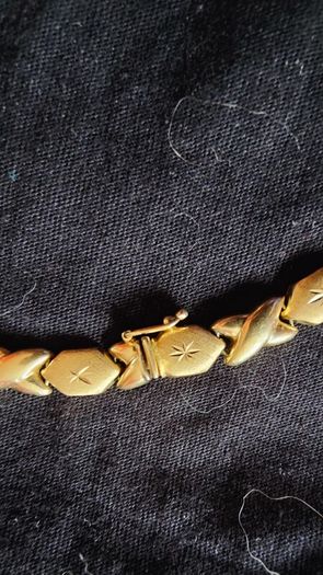 1980's vintage 14k gold necklace with XO diamond cut with latch and matching ring