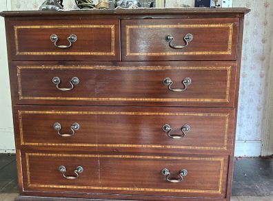 Chest of Drawers