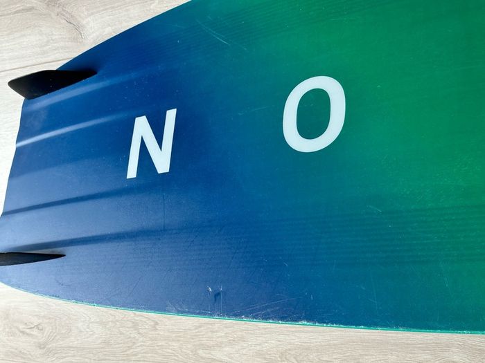 North Atmos Kitesurfing board