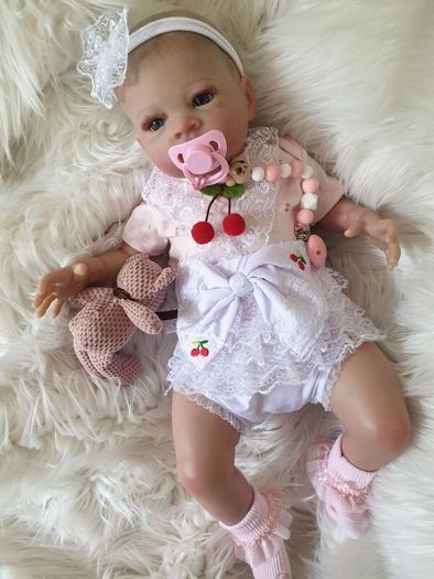 Reborns By Laura.  Sophie Is Back!! 20inch Heavy, Weighted Reborn Doll.  Welcome To View