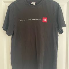 North Face T Shirt. Size Small.