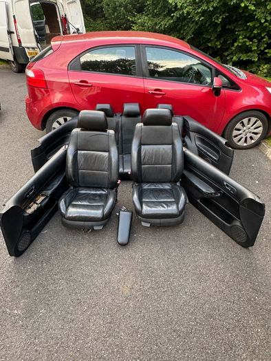 Mk4 golf 3 doorl heated  leather seats and door cards and arm rest