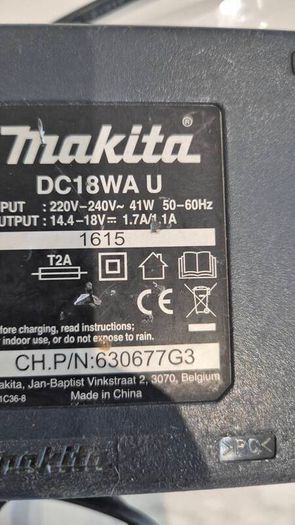 Makita Charger